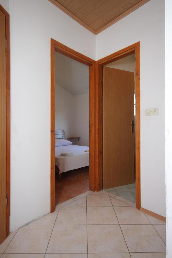 Apartments By The Sea Luka, Dugi Otok - 8182 Luka  Екстериор снимка